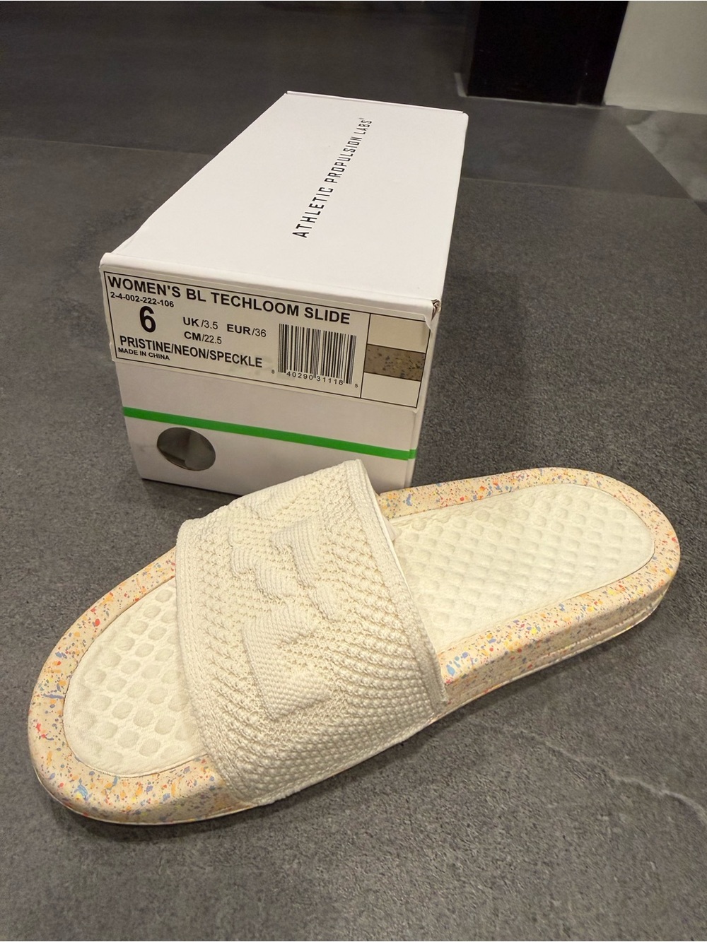 APL Women’s Techloom Slide - Pristine/Neon Speckle